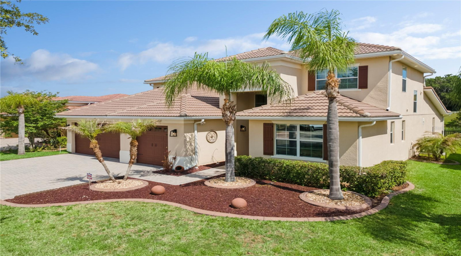 KISSIMMEE, Florida 34746, 4 Bedrooms Bedrooms, ,3 BathroomsBathrooms,Residential,For Sale,EAGLE TALON,0,MFRO6411064