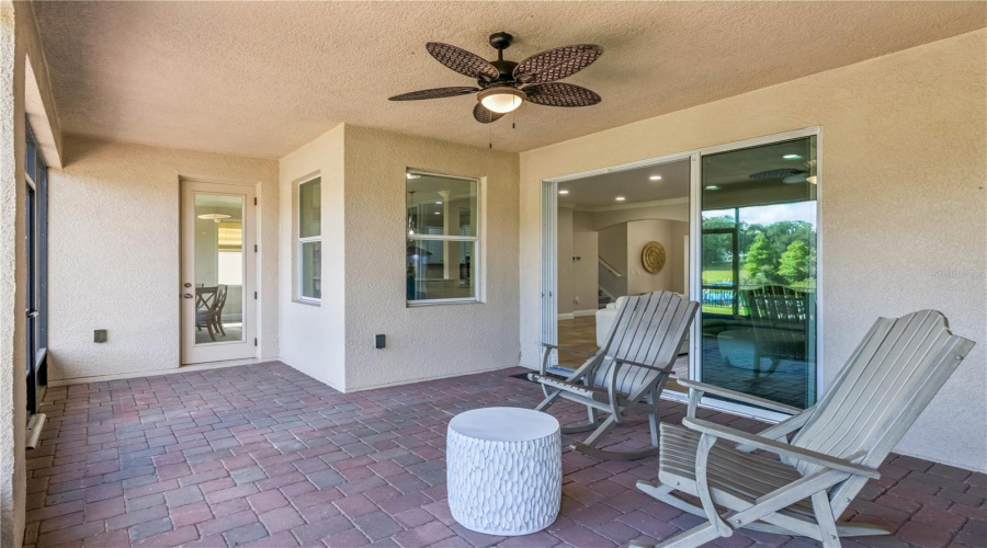 KISSIMMEE, Florida 34746, 4 Bedrooms Bedrooms, ,3 BathroomsBathrooms,Residential,For Sale,EAGLE TALON,0,MFRO6411064