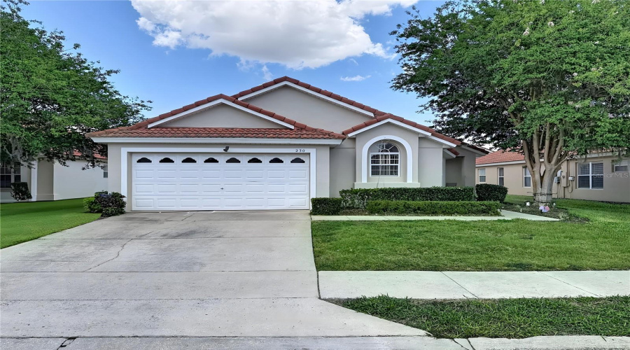 DAVENPORT, Florida 33897, 4 Bedrooms Bedrooms, ,3 BathroomsBathrooms,Residential,For Sale,HYPOLITA,0,MFRS5150565