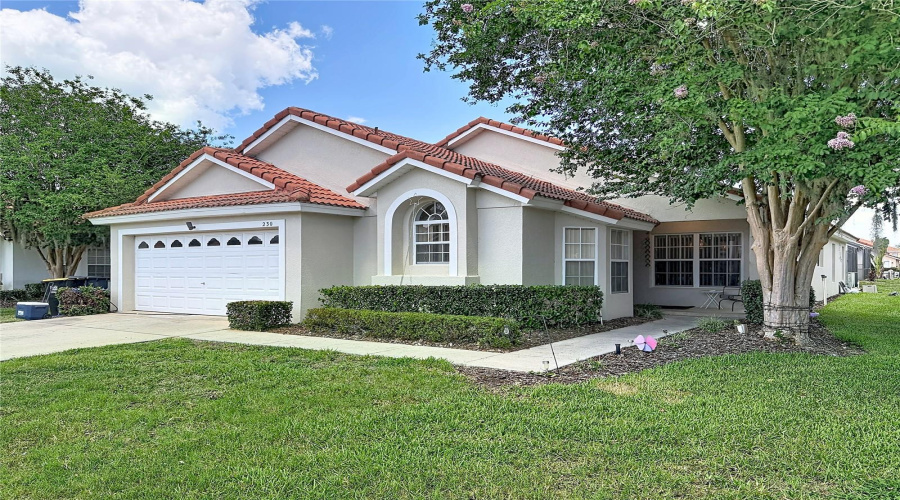DAVENPORT, Florida 33897, 4 Bedrooms Bedrooms, ,3 BathroomsBathrooms,Residential,For Sale,HYPOLITA,0,MFRS5150565