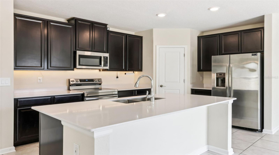 DAVENPORT, Florida 33837, 4 Bedrooms Bedrooms, ,2 BathroomsBathrooms,Residential,For Sale,CITRUS POINTE,0,MFRS5150713