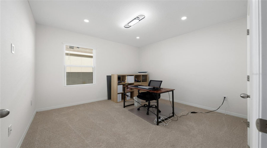DAVENPORT, Florida 33837, 5 Bedrooms Bedrooms, ,3 BathroomsBathrooms,Residential,For Sale,MOULIN,0,MFRO6380628