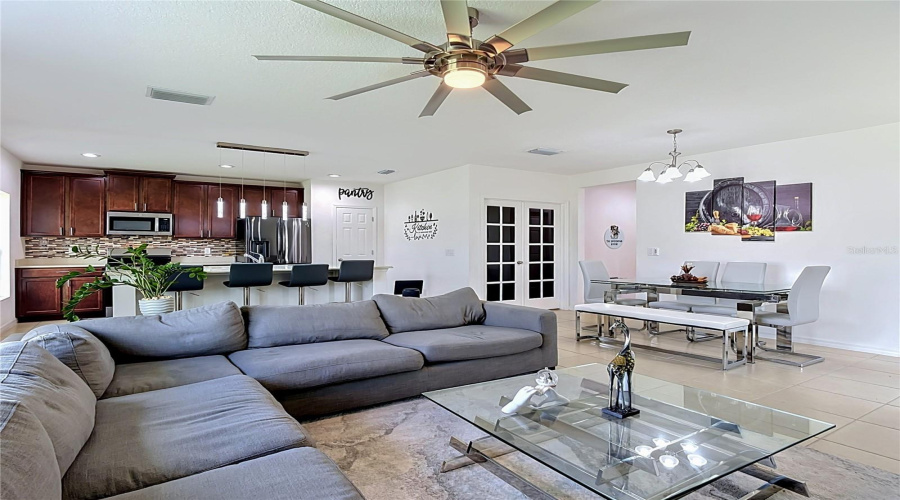 DAVENPORT, Florida 33837, 4 Bedrooms Bedrooms, ,2 BathroomsBathrooms,Residential,For Sale,ANNA,0,MFRO6411426