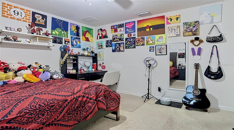 DAVENPORT, Florida 33837, 4 Bedrooms Bedrooms, ,2 BathroomsBathrooms,Residential,For Sale,ANNA,0,MFRO6411426