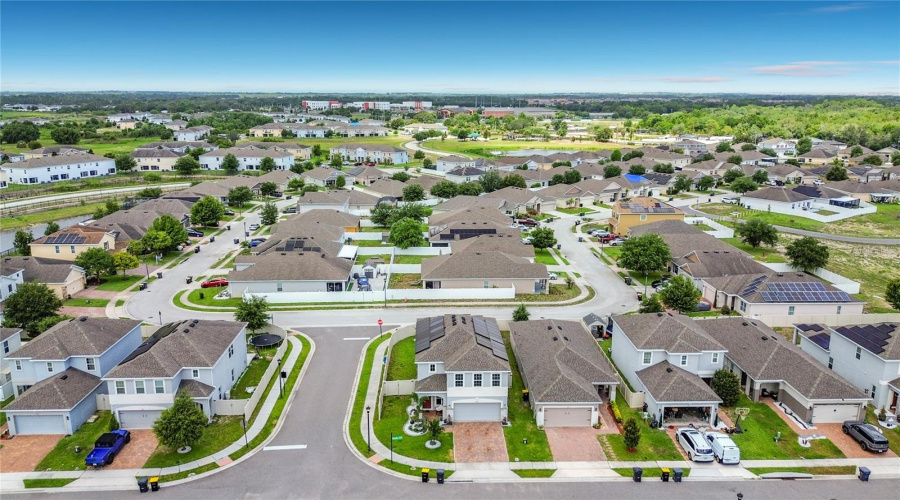 DAVENPORT, Florida 33837, 4 Bedrooms Bedrooms, ,2 BathroomsBathrooms,Residential,For Sale,ANNA,0,MFRO6411426