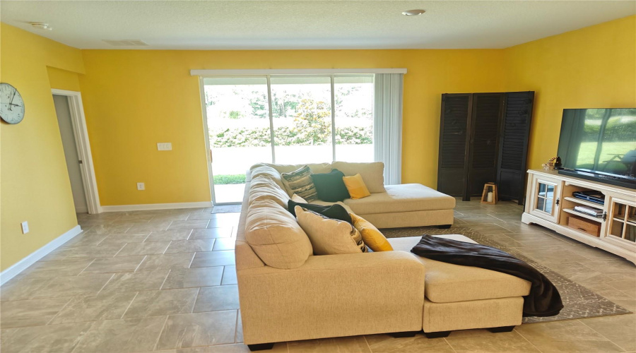 DAVENPORT, Florida 33837, 4 Bedrooms Bedrooms, ,3 BathroomsBathrooms,Residential,For Sale,CAMDEN,0,MFRO6411062