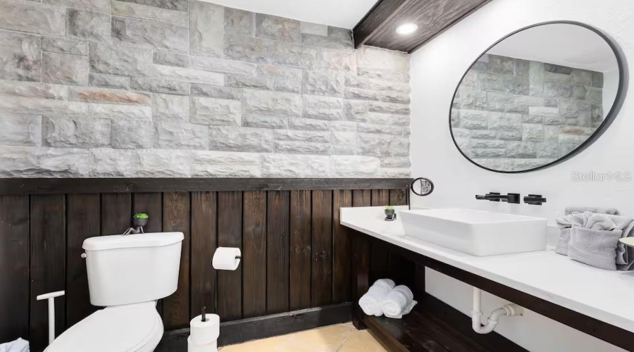 Bathroom Bedroom 2