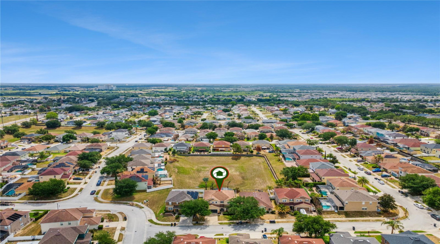 DAVENPORT, Florida 33896, 4 Bedrooms Bedrooms, ,2 BathroomsBathrooms,Residential,For Sale,SAN CARLO,0,MFRO6411291