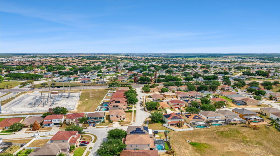 DAVENPORT, Florida 33896, 4 Bedrooms Bedrooms, ,2 BathroomsBathrooms,Residential,For Sale,SAN CARLO,0,MFRO6411291