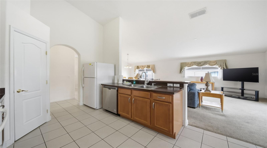 DAVENPORT, Florida 33897, 4 Bedrooms Bedrooms, ,3 BathroomsBathrooms,Residential,For Sale,OLD BRIDGE,0,MFRO6411421