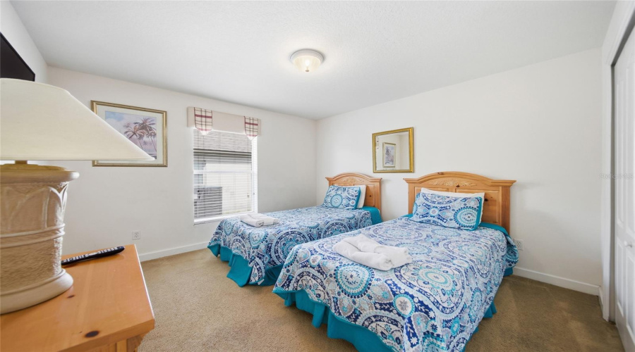 DAVENPORT, Florida 33897, 4 Bedrooms Bedrooms, ,3 BathroomsBathrooms,Residential,For Sale,OLD BRIDGE,0,MFRO6411421