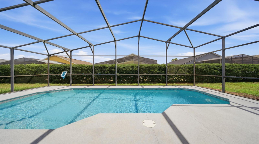 DAVENPORT, Florida 33897, 4 Bedrooms Bedrooms, ,3 BathroomsBathrooms,Residential,For Sale,OLD BRIDGE,0,MFRO6411421