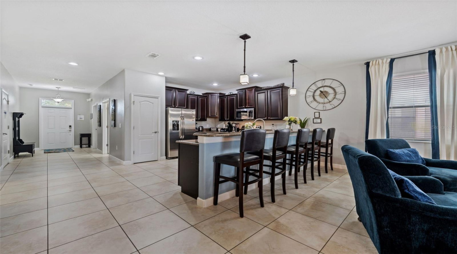 DAVENPORT, Florida 33896, 8 Bedrooms Bedrooms, ,5 BathroomsBathrooms,Residential,For Sale,MOON VALLEY,0,MFRS5150724