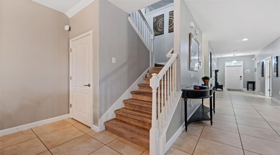 DAVENPORT, Florida 33896, 8 Bedrooms Bedrooms, ,5 BathroomsBathrooms,Residential,For Sale,MOON VALLEY,0,MFRS5150724