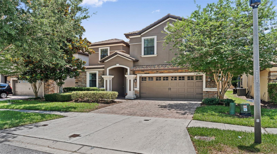 DAVENPORT, Florida 33896, 8 Bedrooms Bedrooms, ,5 BathroomsBathrooms,Residential,For Sale,MOON VALLEY,0,MFRS5150724
