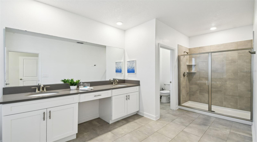 KISSIMMEE, Florida 34746, 5 Bedrooms Bedrooms, ,5 BathroomsBathrooms,Residential,For Sale,RHYME,0,MFRO6411150