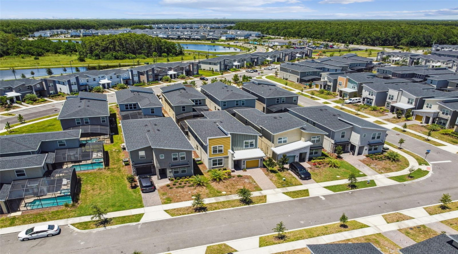 KISSIMMEE, Florida 34746, 5 Bedrooms Bedrooms, ,5 BathroomsBathrooms,Residential,For Sale,RHYME,0,MFRO6411150