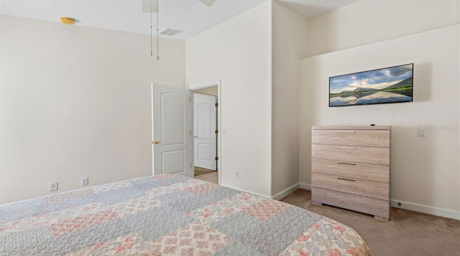 DAVENPORT, Florida 33897, 4 Bedrooms Bedrooms, ,3 BathroomsBathrooms,Residential,For Sale,OLD BRIDGE,0,MFRS5150763
