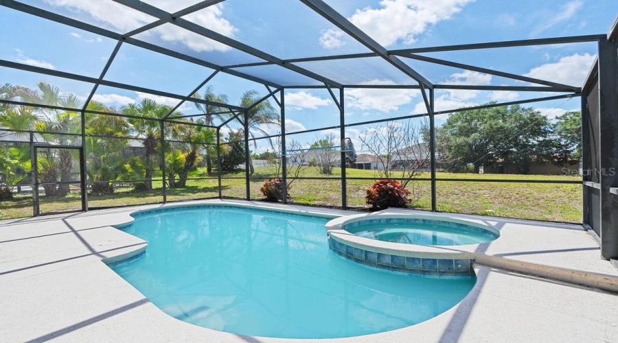 DAVENPORT, Florida 33897, 4 Bedrooms Bedrooms, ,3 BathroomsBathrooms,Residential,For Sale,OLD BRIDGE,0,MFRS5150763