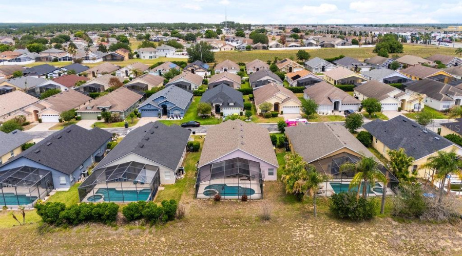 DAVENPORT, Florida 33897, 4 Bedrooms Bedrooms, ,3 BathroomsBathrooms,Residential,For Sale,OLD BRIDGE,0,MFRS5150763