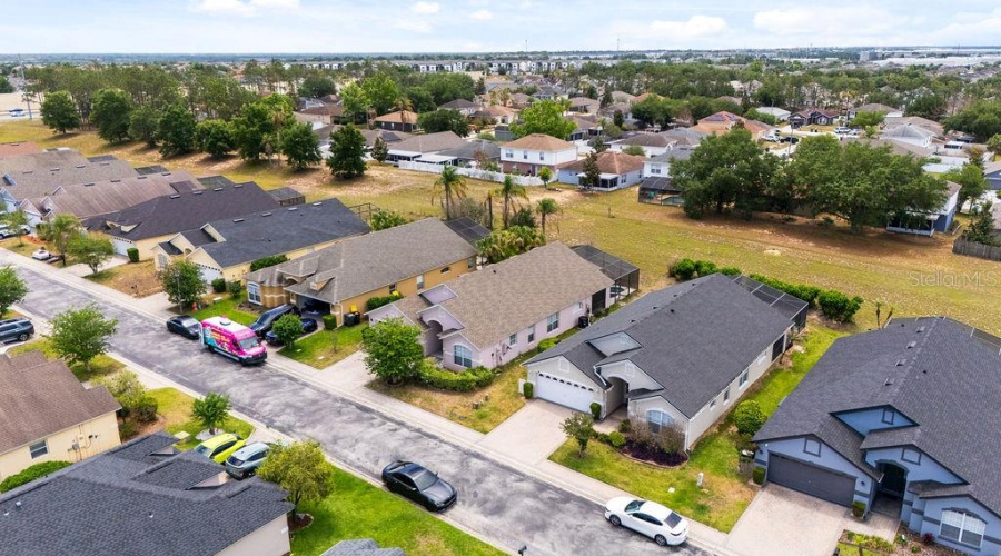 DAVENPORT, Florida 33897, 4 Bedrooms Bedrooms, ,3 BathroomsBathrooms,Residential,For Sale,OLD BRIDGE,0,MFRS5150763