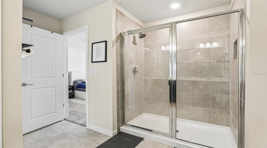DAVENPORT, Florida 33896, 3 Bedrooms Bedrooms, ,2 BathroomsBathrooms,Residential,For Sale,WINSOME,0,MFRO6409908