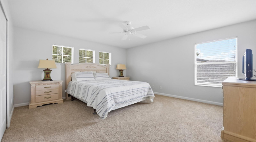 DAVENPORT, Florida 33897, 5 Bedrooms Bedrooms, ,3 BathroomsBathrooms,Residential,For Sale,PLUMOSO,0,MFRO6407247