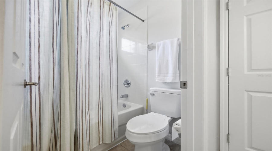 DAVENPORT, Florida 33897, 5 Bedrooms Bedrooms, ,3 BathroomsBathrooms,Residential,For Sale,PLUMOSO,0,MFRO6407247