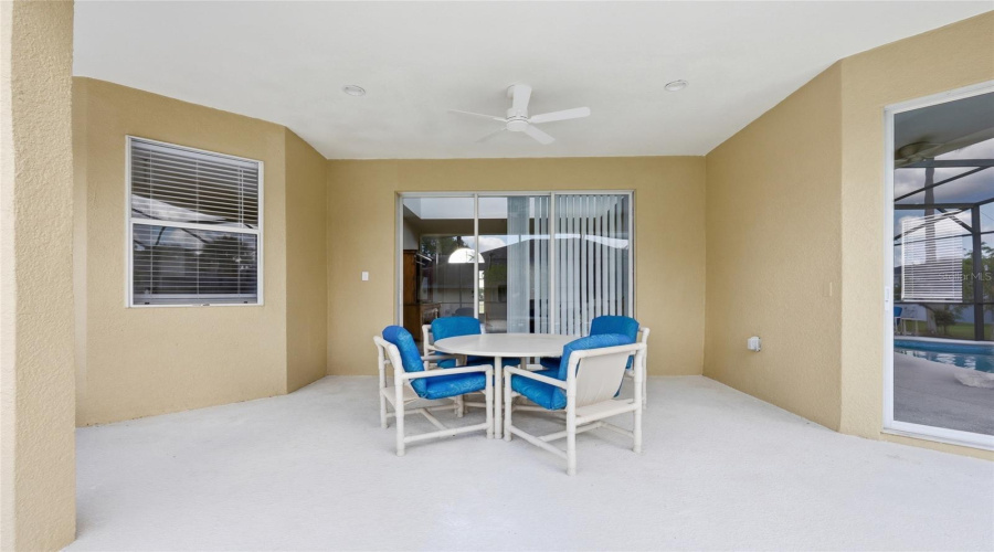 DAVENPORT, Florida 33897, 5 Bedrooms Bedrooms, ,3 BathroomsBathrooms,Residential,For Sale,PLUMOSO,0,MFRO6407247
