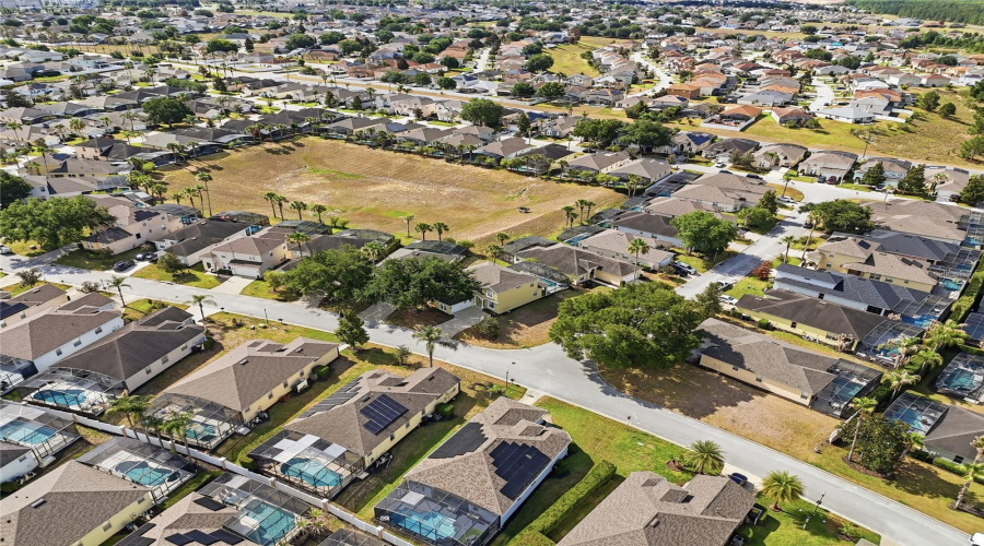 DAVENPORT, Florida 33897, 5 Bedrooms Bedrooms, ,3 BathroomsBathrooms,Residential,For Sale,PLUMOSO,0,MFRO6407247