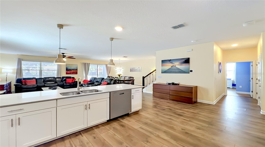 Davenport, Florida 33896, 8 Bedroom Bedrooms, ,5 Bathroombathrooms,Residential,For Sale,Maidstone,0,Mfro6410575
