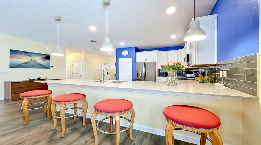 Davenport, Florida 33896, 8 Bedroom Bedrooms, ,5 Bathroombathrooms,Residential,For Sale,Maidstone,0,Mfro6410575