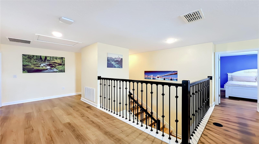 Davenport, Florida 33896, 8 Bedroom Bedrooms, ,5 Bathroombathrooms,Residential,For Sale,Maidstone,0,Mfro6410575
