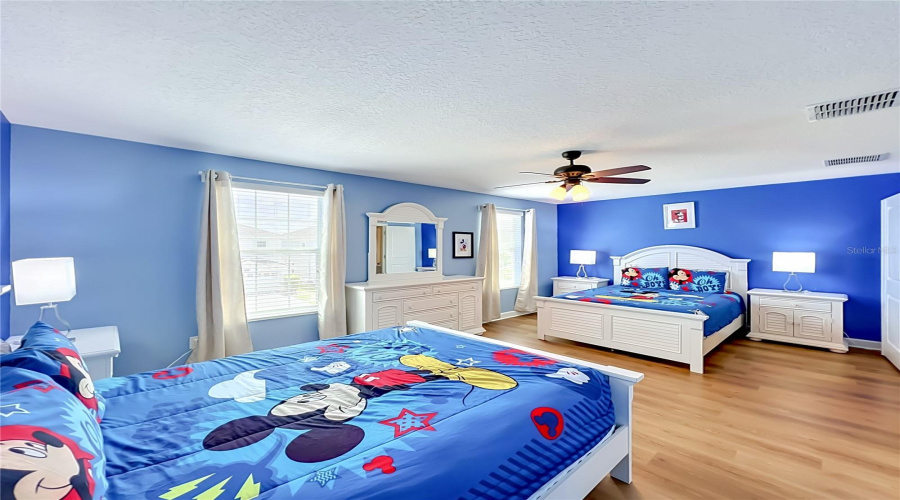 Davenport, Florida 33896, 8 Bedroom Bedrooms, ,5 Bathroombathrooms,Residential,For Sale,Maidstone,0,Mfro6410575