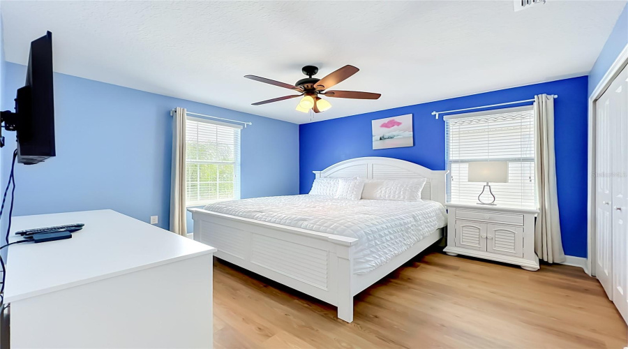 Davenport, Florida 33896, 8 Bedroom Bedrooms, ,5 Bathroombathrooms,Residential,For Sale,Maidstone,0,Mfro6410575