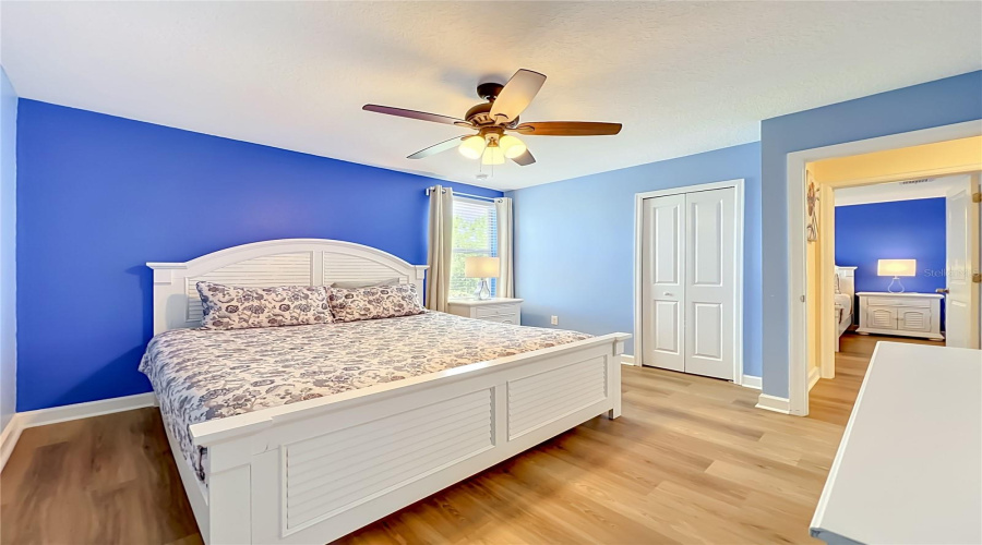 Davenport, Florida 33896, 8 Bedroom Bedrooms, ,5 Bathroombathrooms,Residential,For Sale,Maidstone,0,Mfro6410575