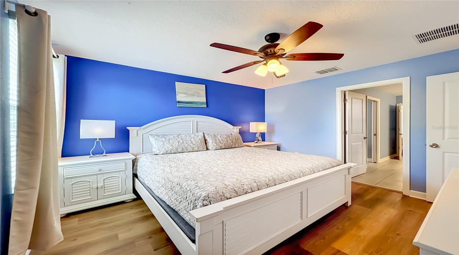 Davenport, Florida 33896, 8 Bedroom Bedrooms, ,5 Bathroombathrooms,Residential,For Sale,Maidstone,0,Mfro6410575