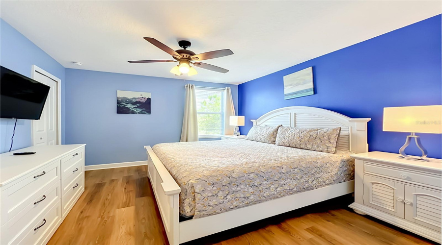 Davenport, Florida 33896, 8 Bedroom Bedrooms, ,5 Bathroombathrooms,Residential,For Sale,Maidstone,0,Mfro6410575