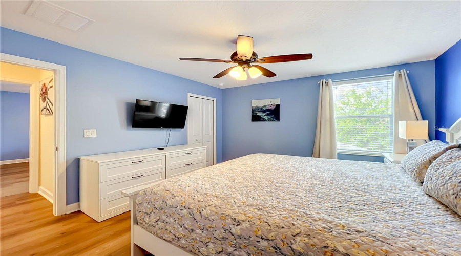 Davenport, Florida 33896, 8 Bedroom Bedrooms, ,5 Bathroombathrooms,Residential,For Sale,Maidstone,0,Mfro6410575