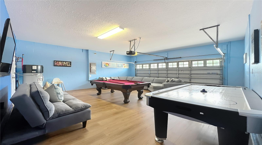 Davenport, Florida 33896, 8 Bedroom Bedrooms, ,5 Bathroombathrooms,Residential,For Sale,Maidstone,0,Mfro6410575