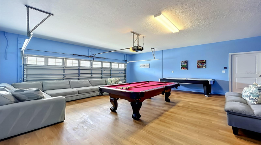 Davenport, Florida 33896, 8 Bedroom Bedrooms, ,5 Bathroombathrooms,Residential,For Sale,Maidstone,0,Mfro6410575