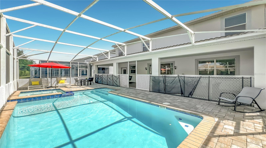 Davenport, Florida 33896, 8 Bedroom Bedrooms, ,5 Bathroombathrooms,Residential,For Sale,Maidstone,0,Mfro6410575