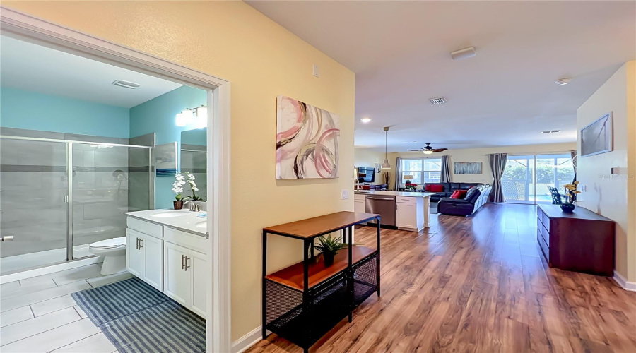 DAVENPORT, Florida 33896, 8 Bedrooms Bedrooms, ,5 BathroomsBathrooms,Residential,For Sale,MAIDSTONE,0,MFRO6410577