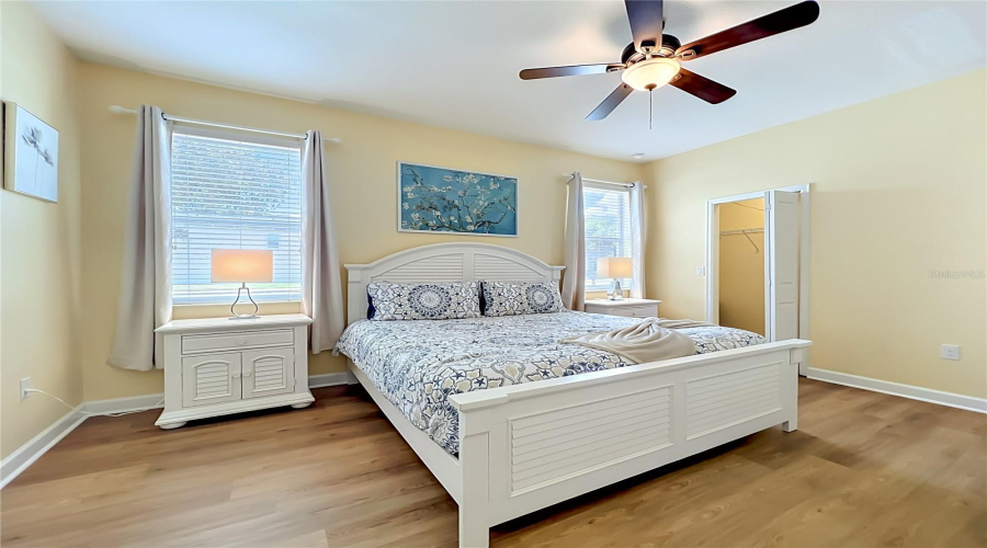 DAVENPORT, Florida 33896, 8 Bedrooms Bedrooms, ,5 BathroomsBathrooms,Residential,For Sale,MAIDSTONE,0,MFRO6410577
