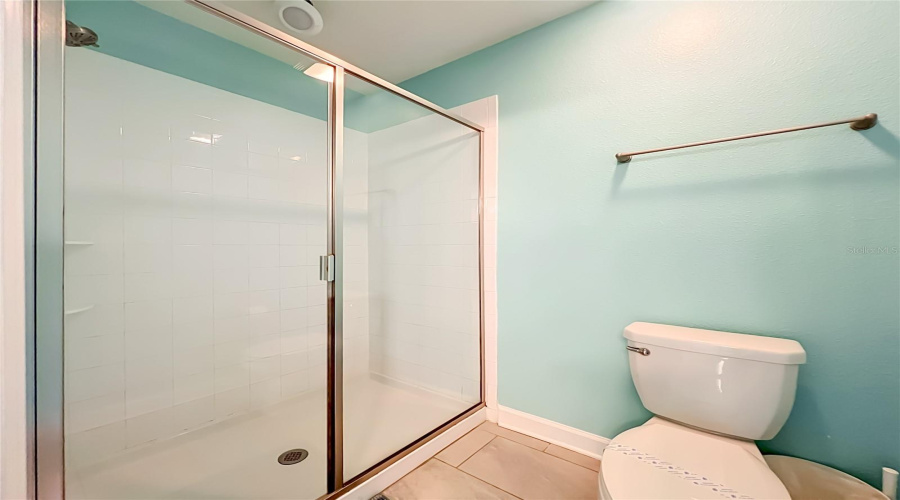 DAVENPORT, Florida 33896, 8 Bedrooms Bedrooms, ,5 BathroomsBathrooms,Residential,For Sale,MAIDSTONE,0,MFRO6410577
