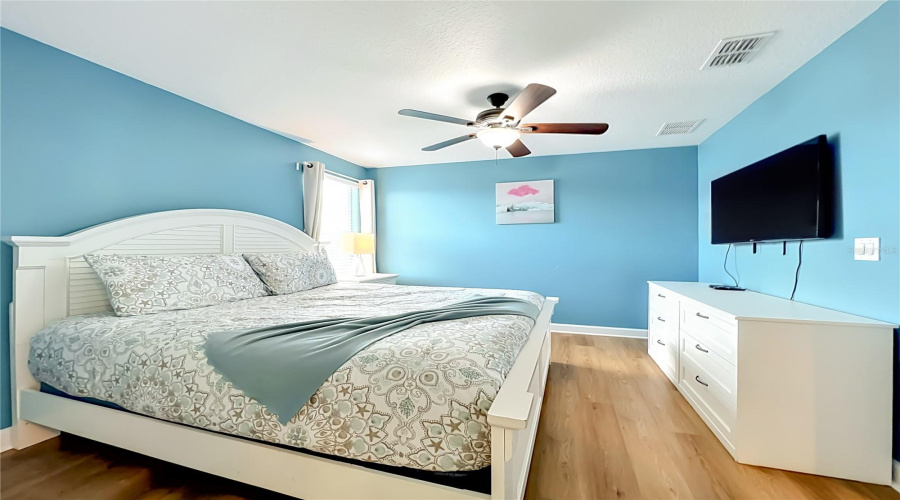 DAVENPORT, Florida 33896, 8 Bedrooms Bedrooms, ,5 BathroomsBathrooms,Residential,For Sale,MAIDSTONE,0,MFRO6410577