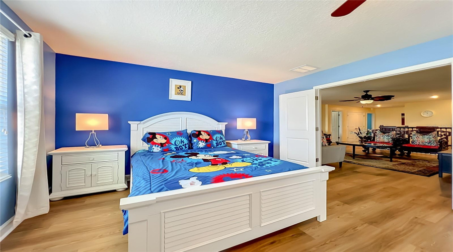 DAVENPORT, Florida 33896, 8 Bedrooms Bedrooms, ,5 BathroomsBathrooms,Residential,For Sale,MAIDSTONE,0,MFRO6410577