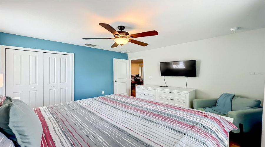 DAVENPORT, Florida 33896, 8 Bedrooms Bedrooms, ,5 BathroomsBathrooms,Residential,For Sale,MAIDSTONE,0,MFRO6410577