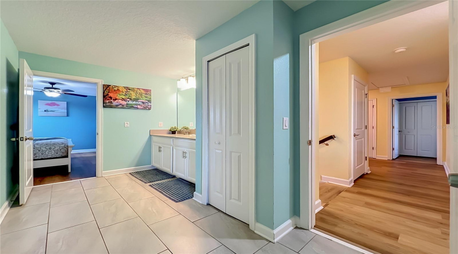 DAVENPORT, Florida 33896, 8 Bedrooms Bedrooms, ,5 BathroomsBathrooms,Residential,For Sale,MAIDSTONE,0,MFRO6410577