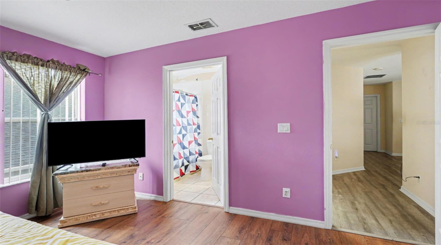 DAVENPORT, Florida 33897, 5 Bedrooms Bedrooms, ,3 BathroomsBathrooms,Residential,For Sale,ELDERBERRY,0,MFRTB8512714